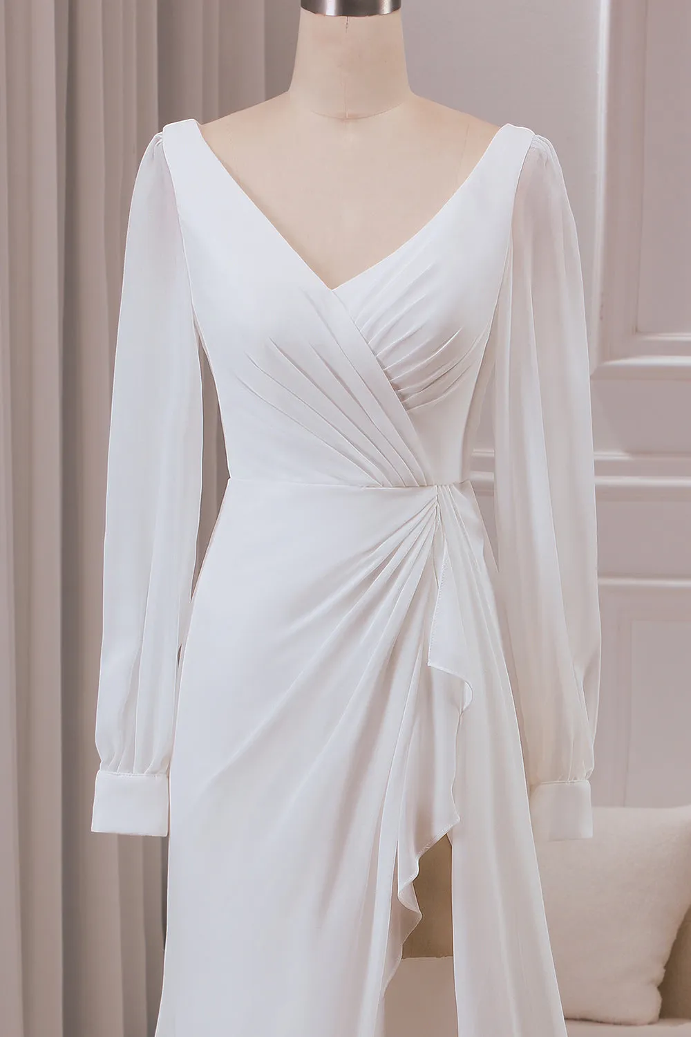 avorio scollo a V maniche lunghe A-line Chiffon abito da sposa