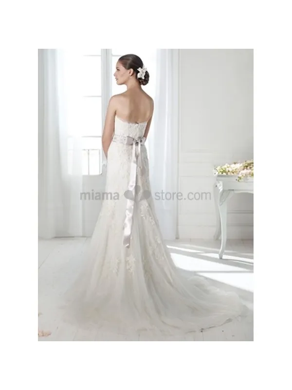 DANIELA - A-line Strapless Empier waist Chapel train Tulle Wedding dress