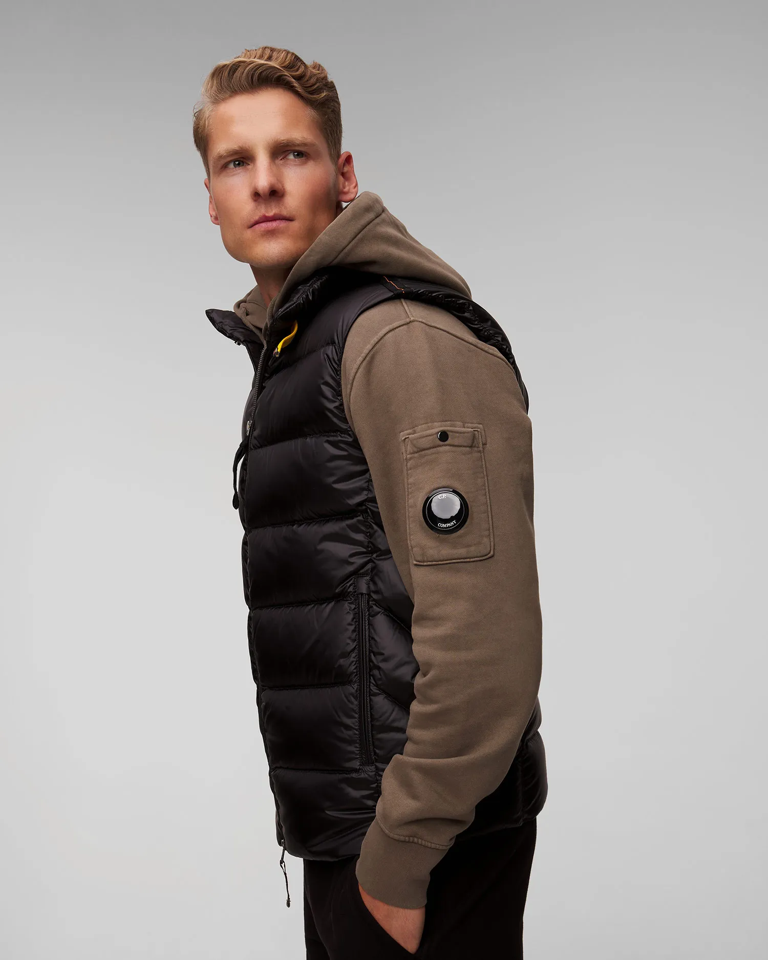 Gilet nero con piumino da uomo Parajumpers Jeordie 24WMPMPUSX01-541