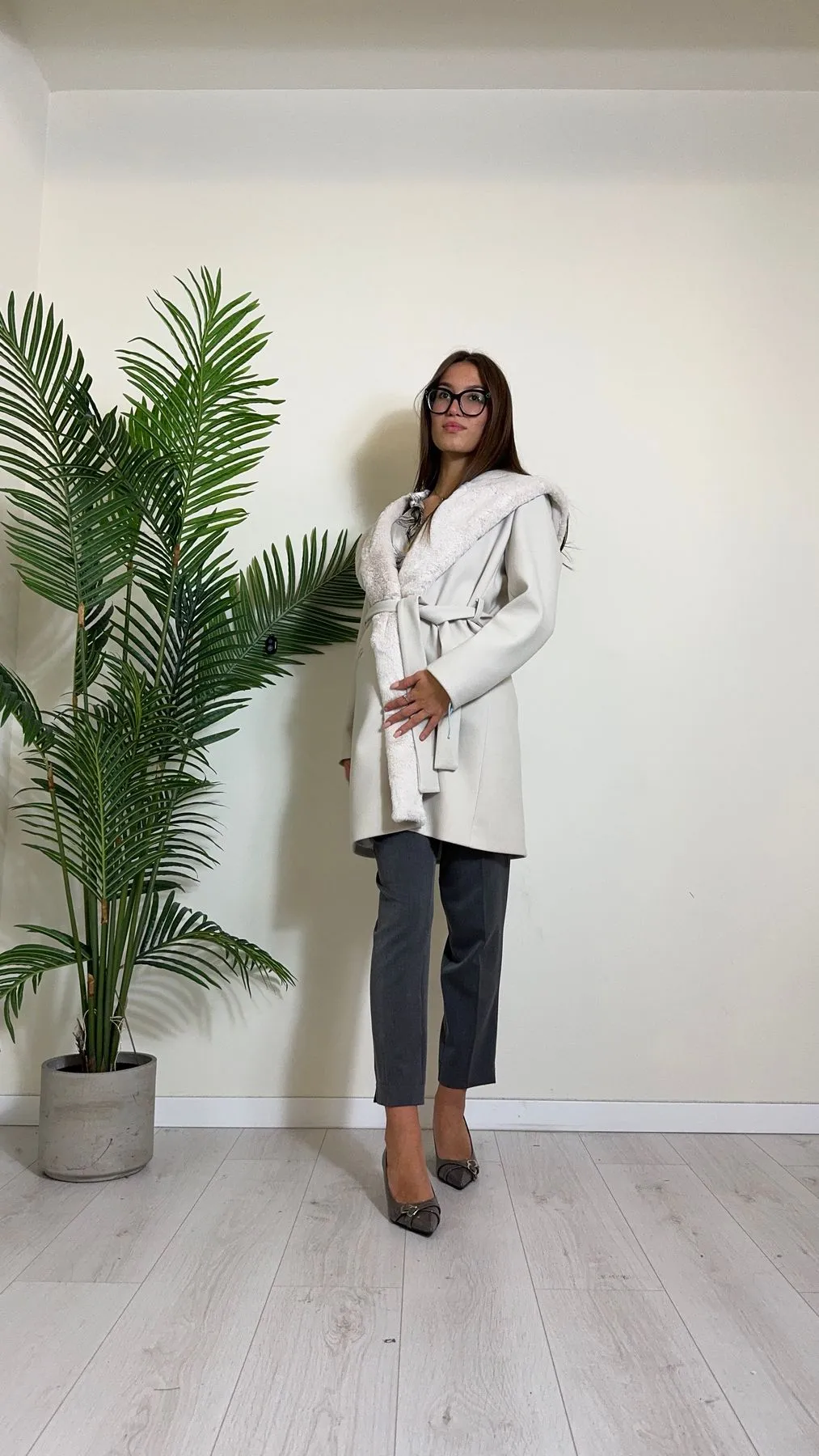 GIORGIA & JHONS - 60252FW24 - CAPPOTTO COLLO CAPPUCCIO ECOPELLICCIA CON FUSCIACCA