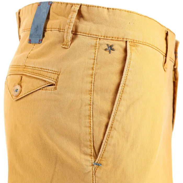 Pantaloncini chino da uomo Sea Barrier in cotone elasticizzato con tasca a patta Giallo ocra