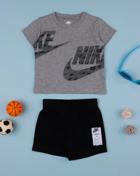             Set nike bimbo t-shirt e shorts        