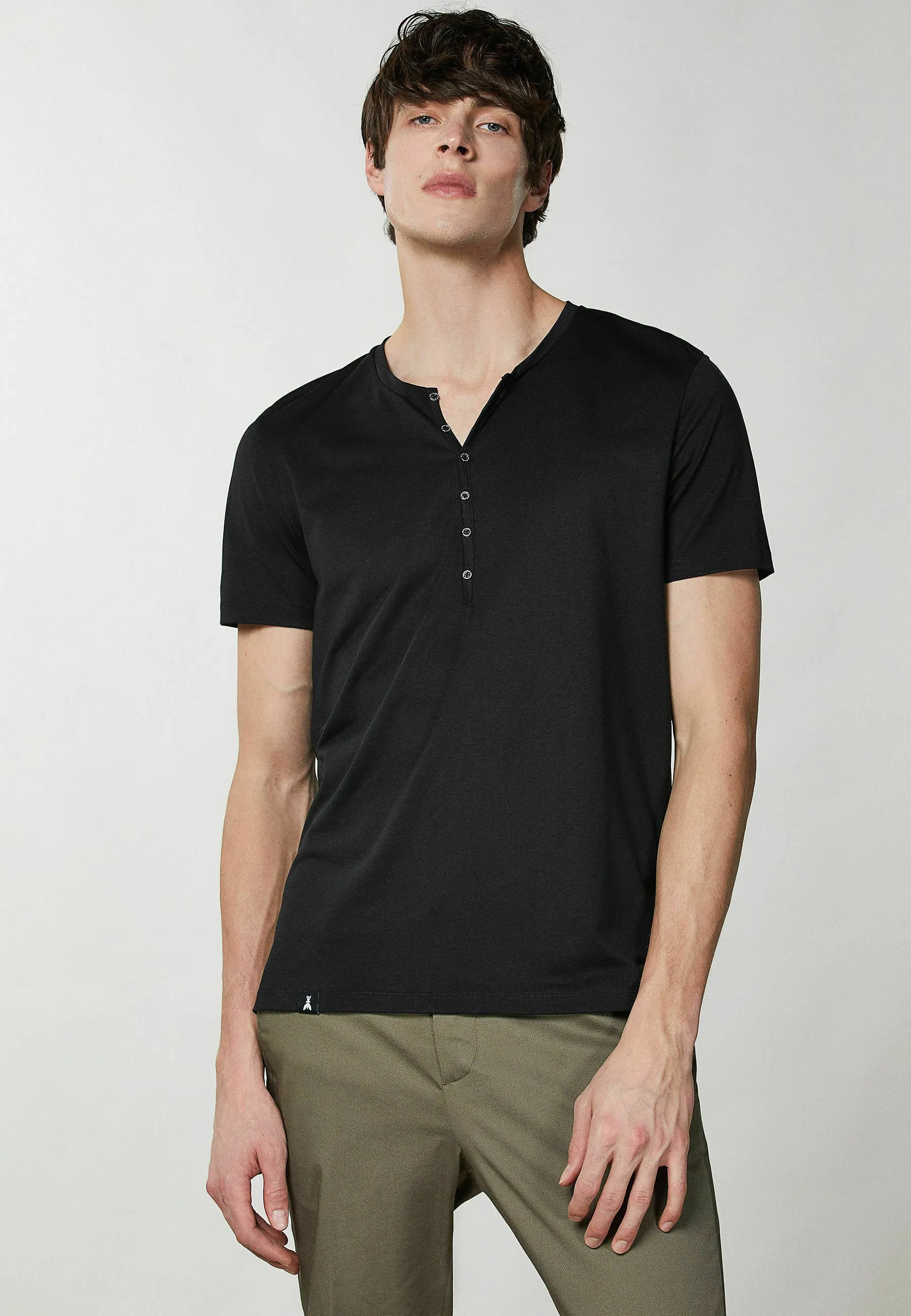 SHORT SLEEVED - T-shirt basic